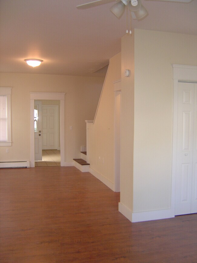 Foto del edificio - 238 Sharpe St.