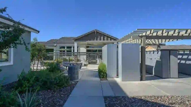 Building Photo - Village at Skyline Ranch