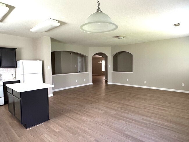 Foto del edificio - 21530 Pointed Oak Ln