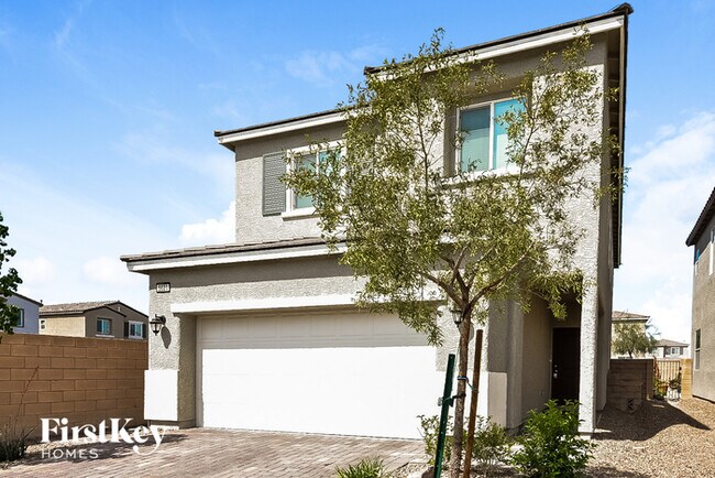 Foto del edificio - 6621 Evander St