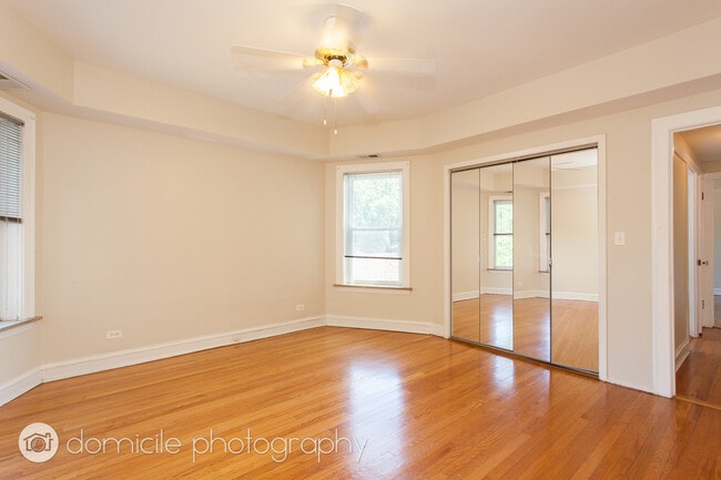 Foto del edificio - 2141 W Arthur Ave