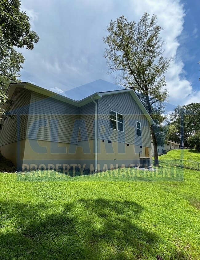 Foto del edificio - ***Coming soon!!***