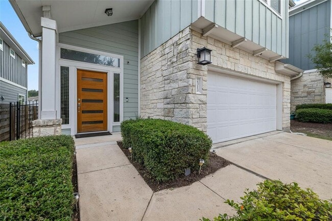 Building Photo - 2313 Capulet St