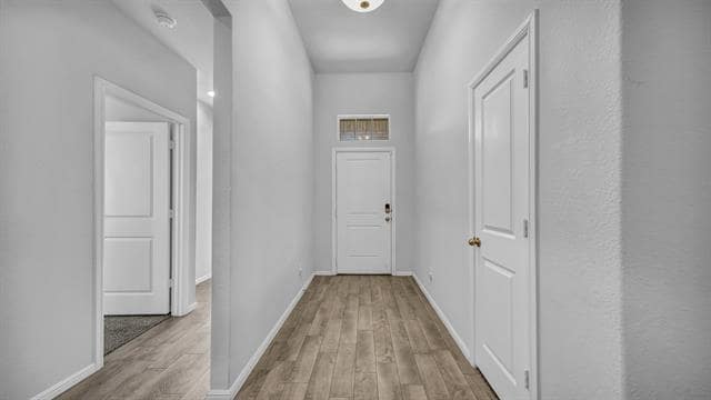 Foto del edificio - 9224 Red Brush Trl