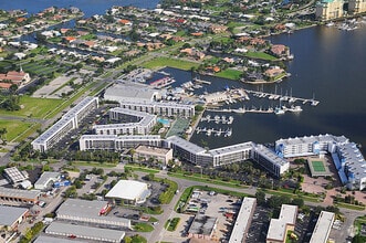 Building Photo - 995 Anglers Cove