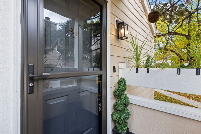 Foto del edificio - 4233 S Richfield Way