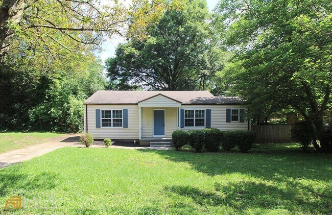 Foto del edificio - 1824 Crestridge Dr SE