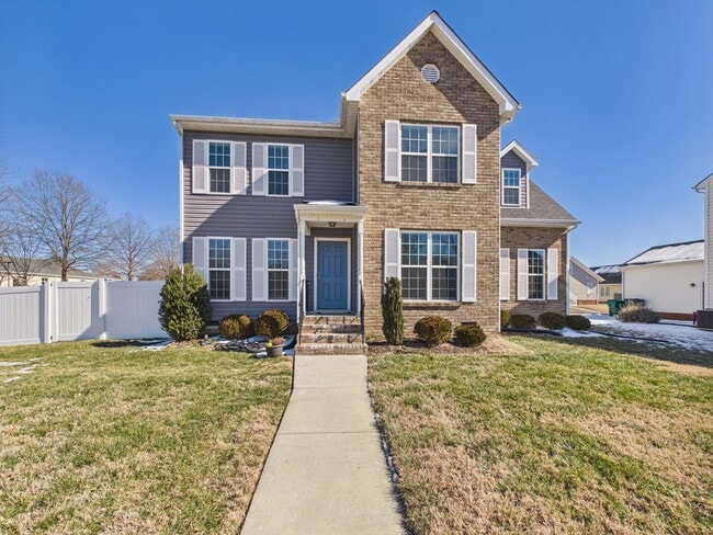 Photo - 3121 Divine Dr House