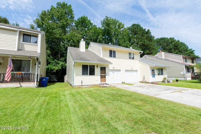 Building Photo - 117 Brenda Dr