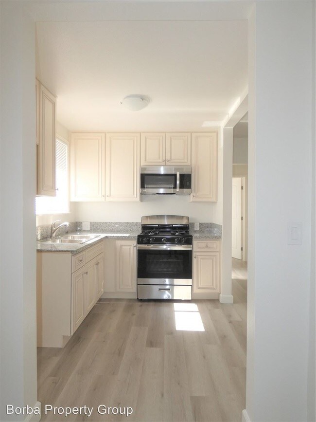 Foto del edificio - 4457 Atlantic Ave