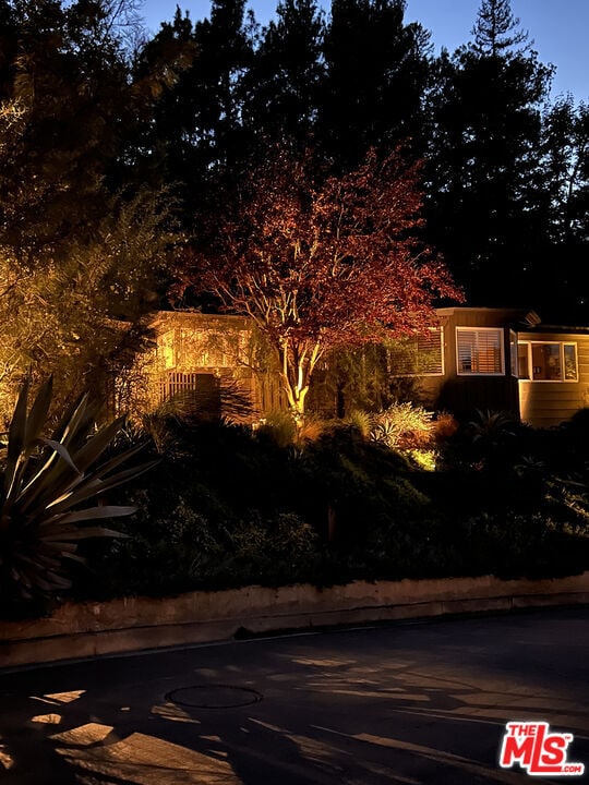 Building Photo - 11064 Wrightwood Ln