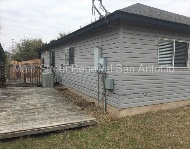 Foto del edificio - 7034 Cole Creek Dr