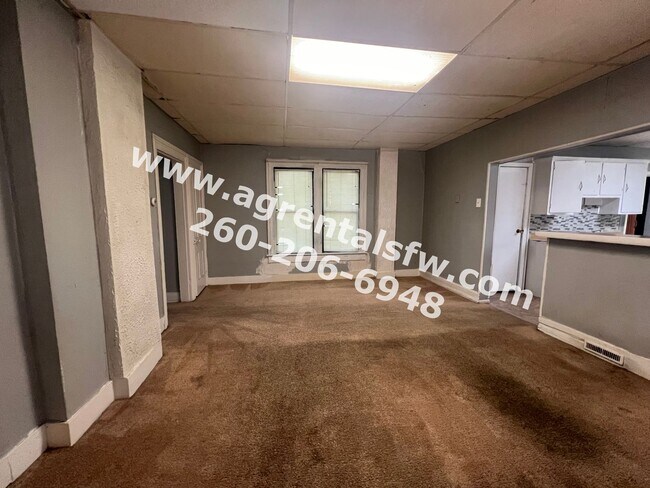 Building Photo - 3 Bedroom House -$200 off first months rent