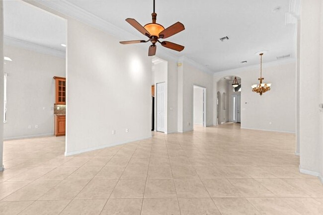 Photo - 6823 Fabiano Cir House