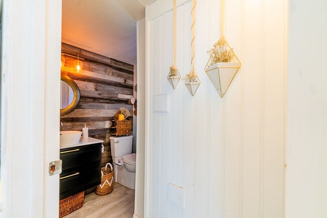 Photo du bâtiment - 12011 Mcintyre Crt