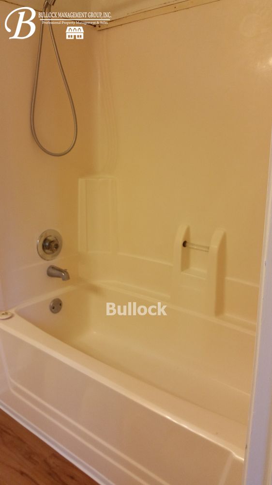 Building Photo - 3235 Sarah Lou Dr