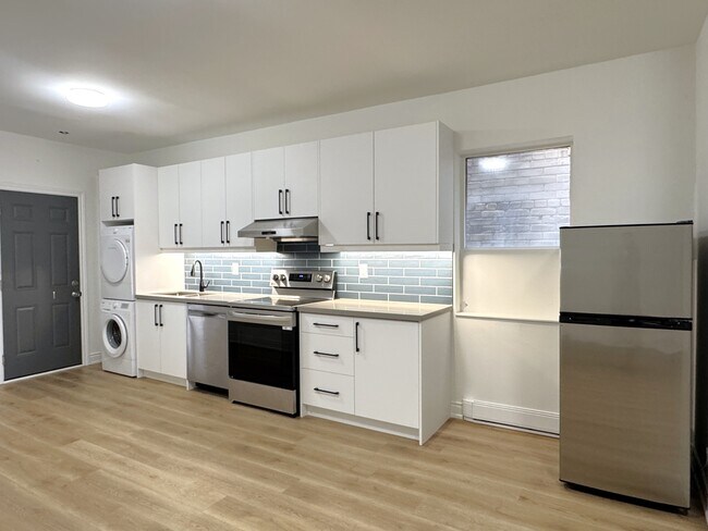 Photo du bâtiment - 630 Vaughan Rd