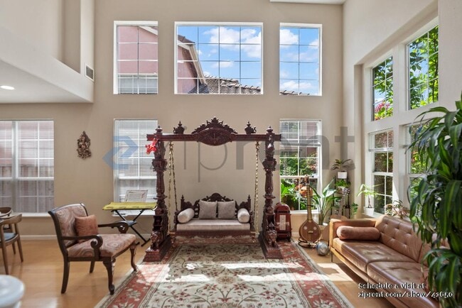 Foto del edificio - 216 Coffeeberry Dr