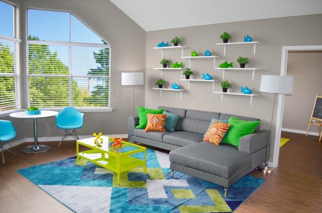 Building Photo - Ascent at Lake Worth