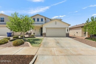 Building Photo - 3909 Desert Dunes Dr