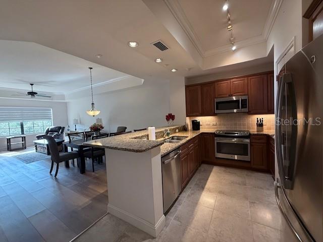Foto del edificio - 7710 Lake Vista Ct
