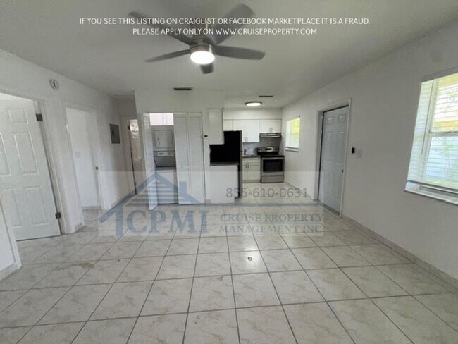 Foto del edificio - 497 NW 40th Ct