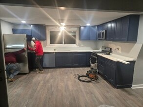 Building Photo - 4629 S Kedvale Ave