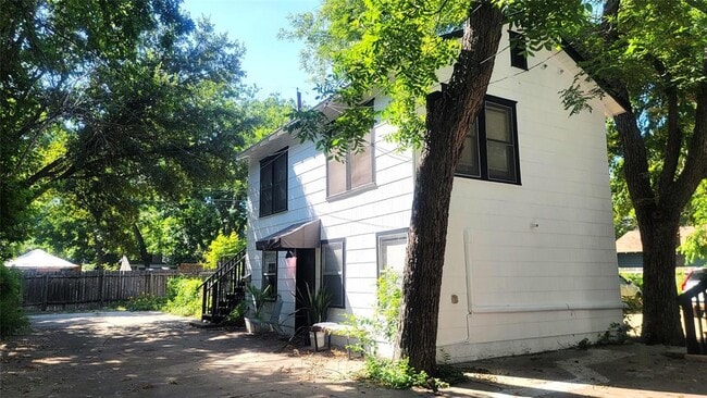 Building Photo - 4302 Avenue G