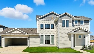 Building Photo - 9111 Hamadryas Dr
