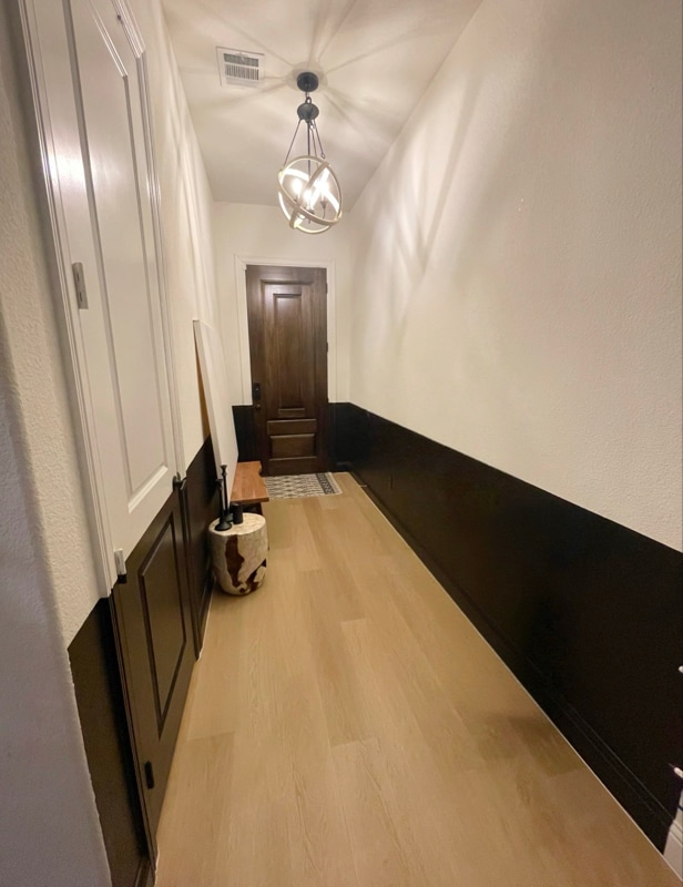 Foto del edificio - 5513 Traveller Dr