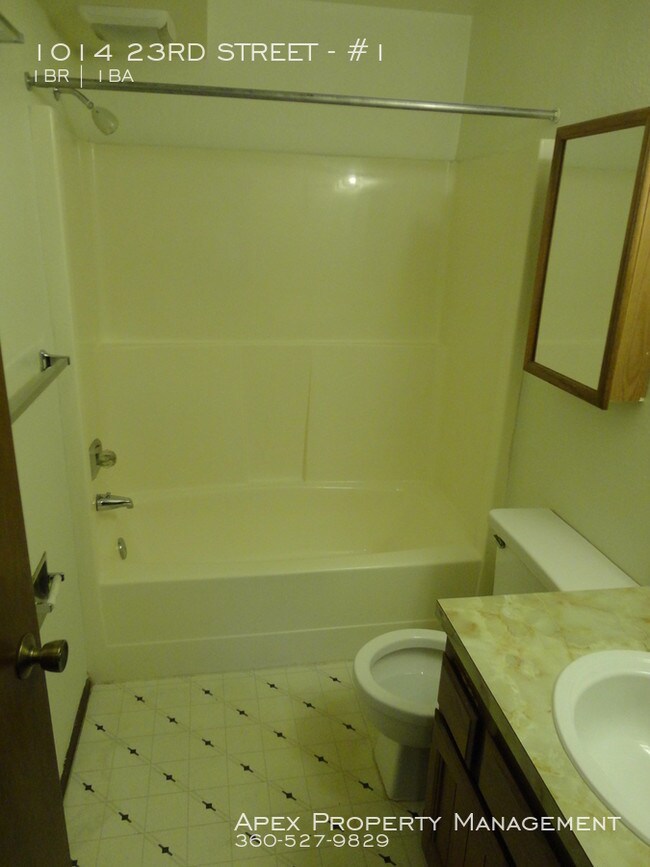 Foto del edificio - NEAR WWU- Cedarbrook Apartments - LAST UNIT!