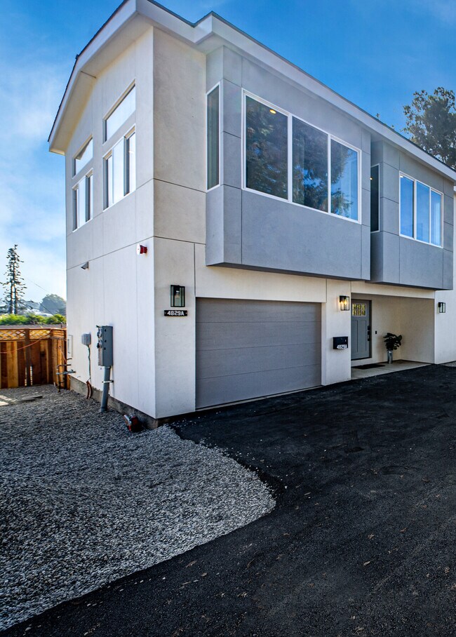 Building Photo - 4829A Proctor Rd