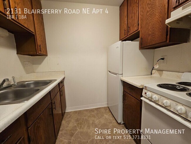 Foto del edificio - NE Studio & 1 bedrooms Close to shopping!