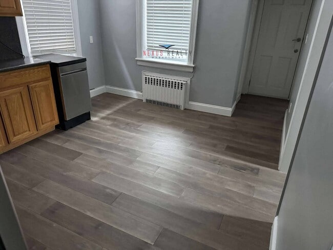 Foto del edificio - 21-44-44 71st St