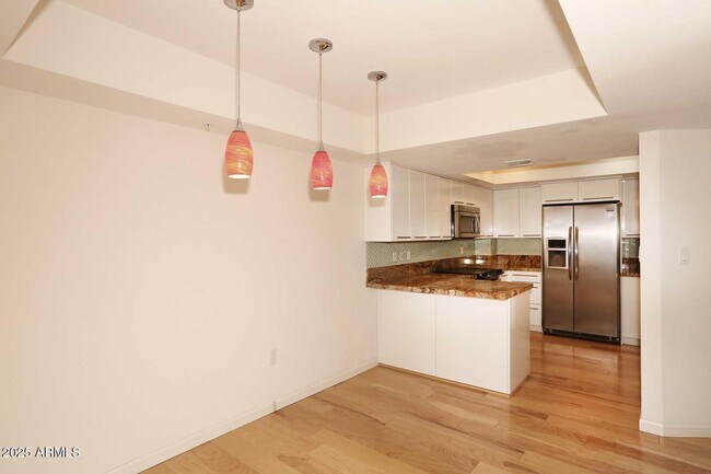 Foto del edificio - 4200 N Miller Rd