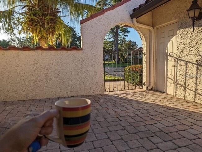 Foto del edificio - 5581 Golf Pointe Dr