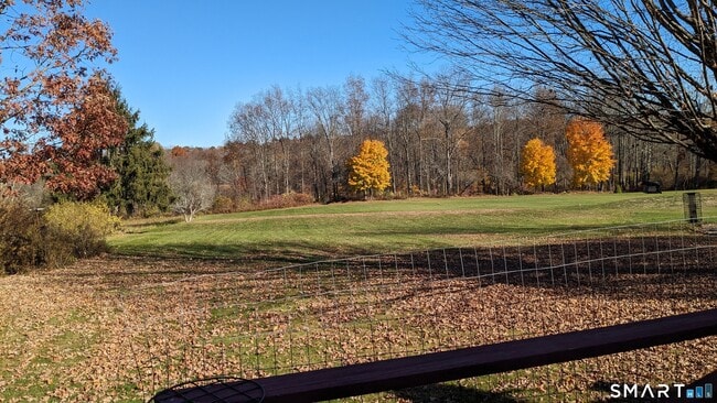 Building Photo - 1660 Guernseytown Rd