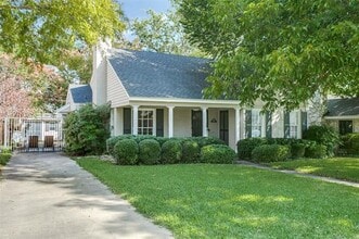 Building Photo - 6219 Revere Pl