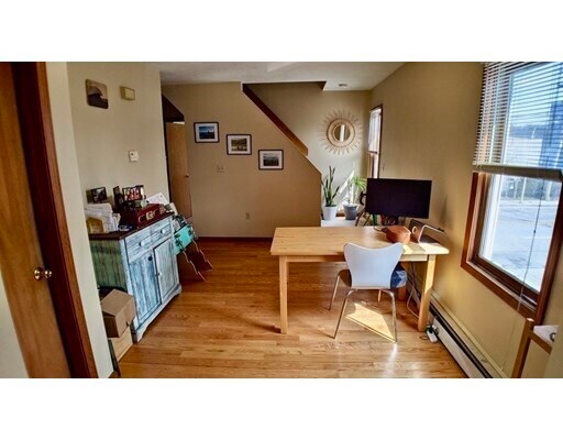 Primary Photo - 103 Arsenal St