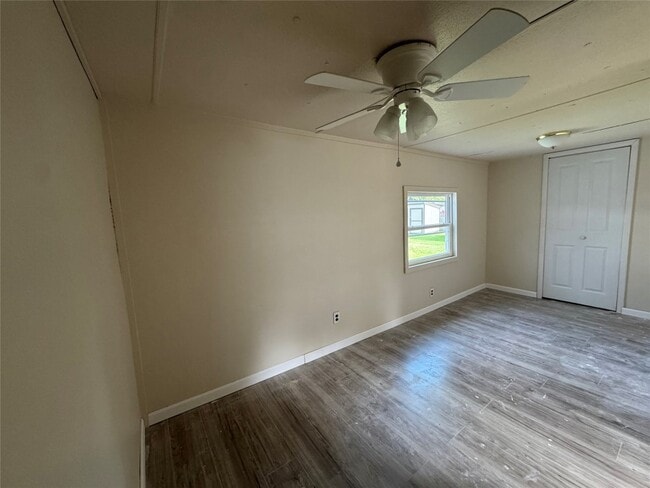 Building Photo - 761 NY-369