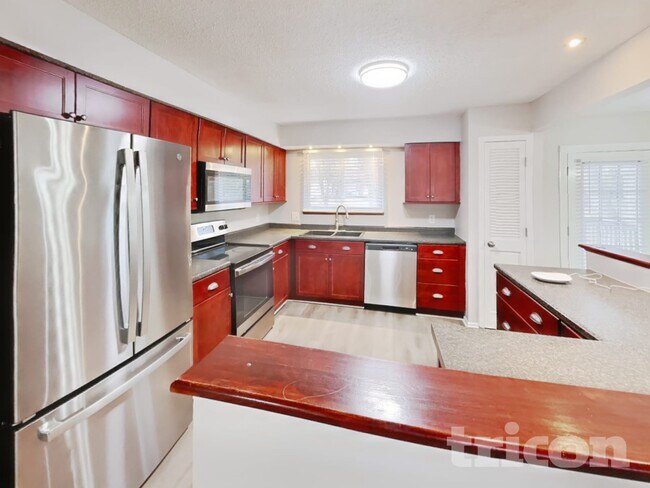 Foto del edificio - 14 Long Branch Ct