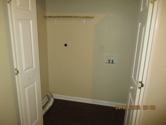 Building Photo - 2211 Gillionville Rd