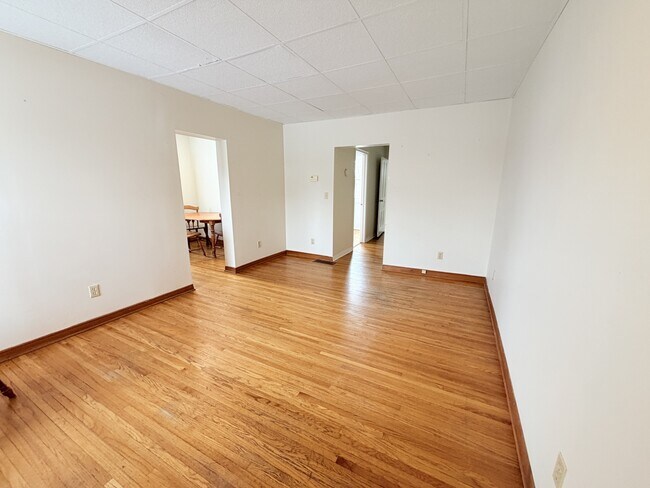 Photo du bâtiment - 195-197 Euphemia St N