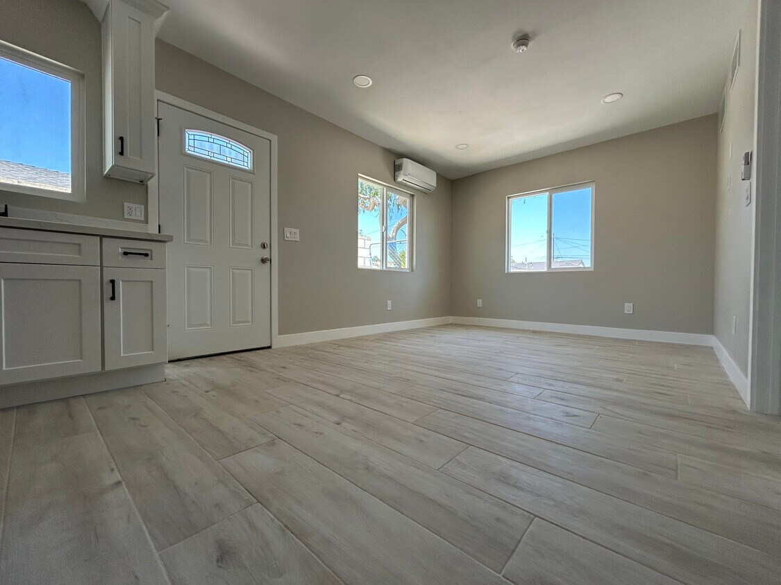 Primary Photo - 14361 Webber Pl