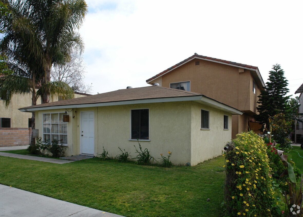 Foto del edificio - 7822 Speer Ave