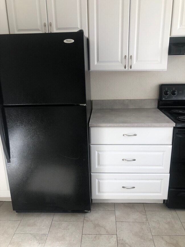 Building Photo - 7613 La Mesita Ct