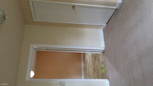 Foto del edificio - 2 br, 1 bath Duplex - 948 Blair Bridge Rd
