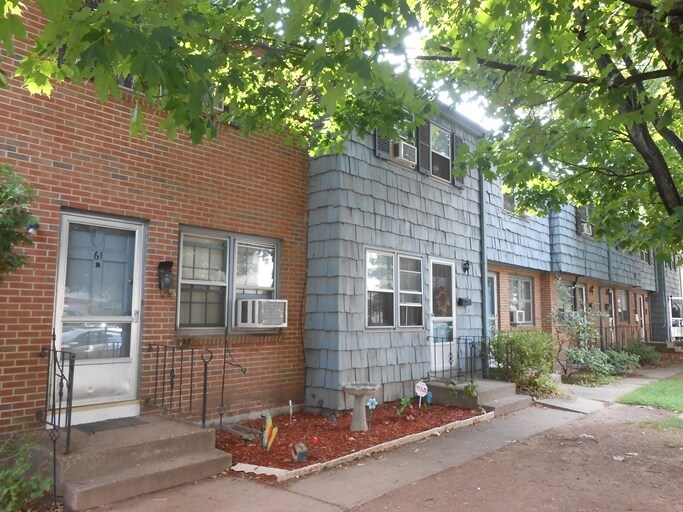 51 Congress St, Manchester, CT 06042 Apartments in Manchester, CT