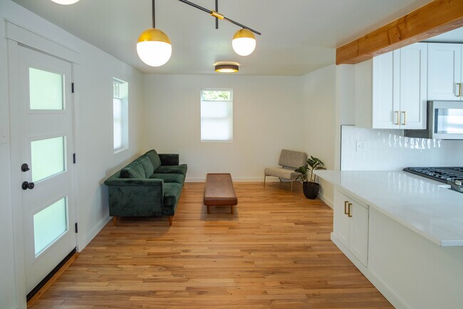 Building Photo - 2520 N 26th St