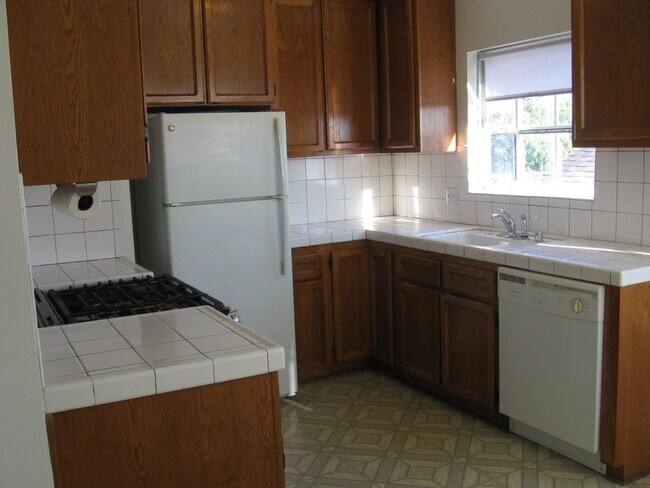 Ventana del invernadero - 3441 Beethoven St